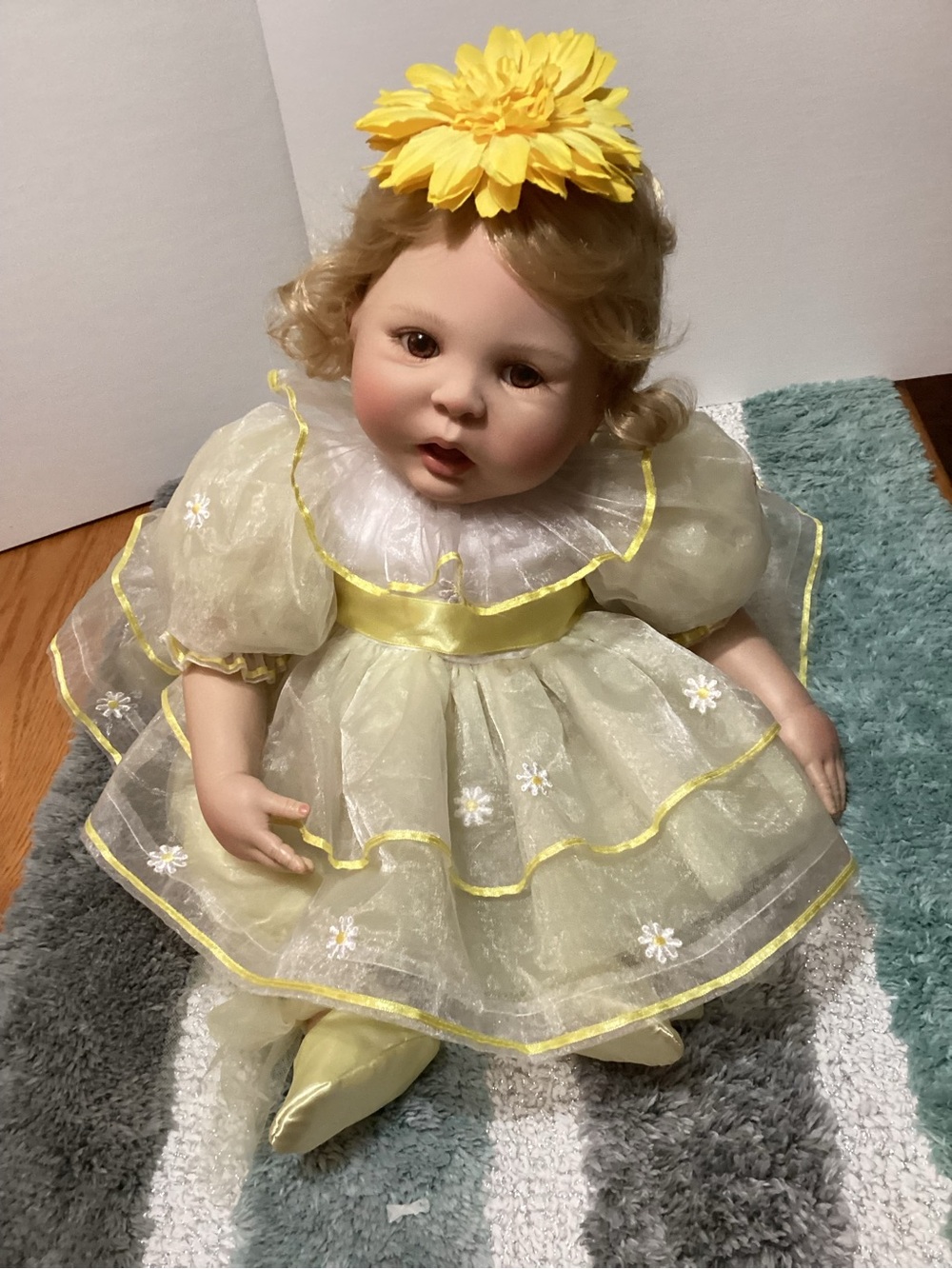 Daisy Wall Flower Porcelain Doll by Marie Osmond